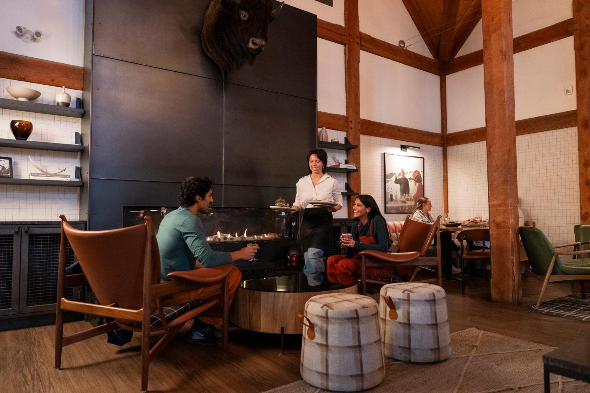 Buffalo Mountain Lodge Μπανφ Εξωτερικό φωτογραφία